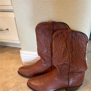 Lucchese Brown Leather Cowboy Boots
